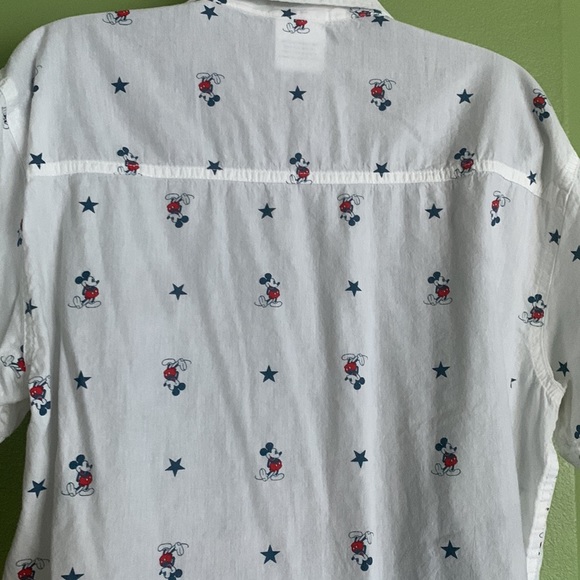 Disney shirt - Picture 7 of 9